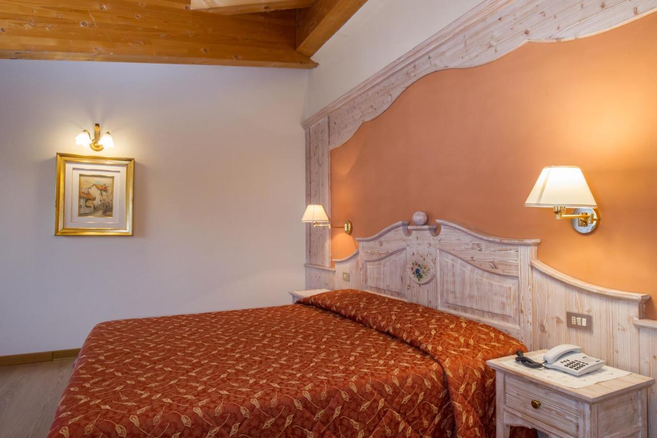 Hotel Al Prato Fiera Di Primiero Exteriér fotografie